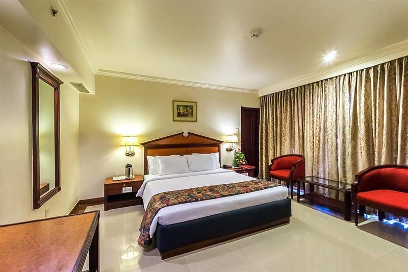 Westway Hotel Kozhikode Exteriör bild