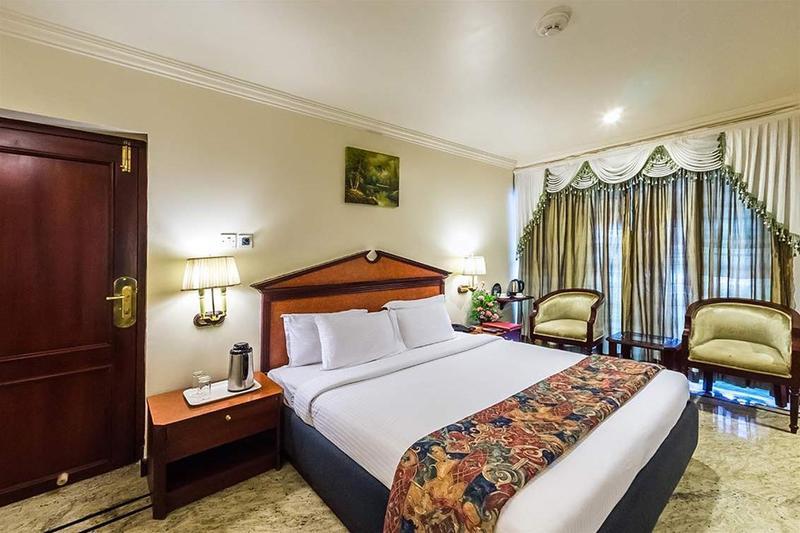 Westway Hotel Kozhikode Exteriör bild