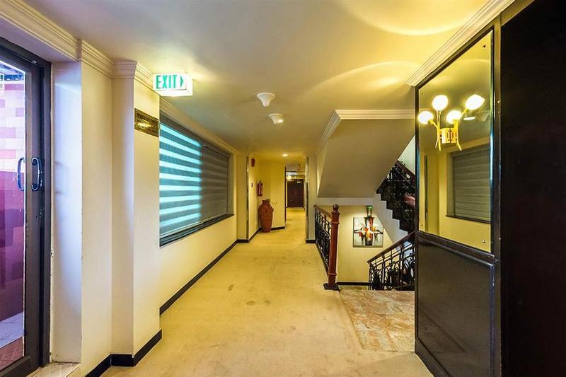 Westway Hotel Kozhikode Exteriör bild